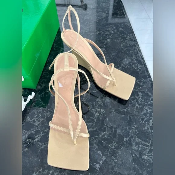 Bottega Veneta Beige Strappy Heels - Picture 7 of 9